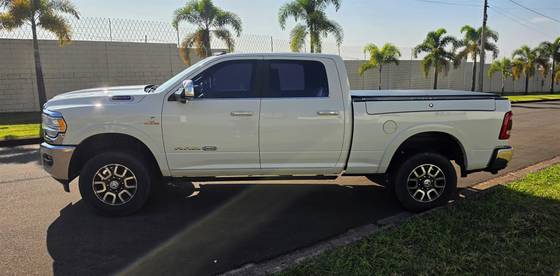 RAM 3500 6.7 I6 TURBO DIESEL LIMITED LONGHORN CD 4X4 AUTOMÁTICO RAM 3500 6.7 I6 TURBO DIESEL LIMITED LONGHORN CD 4X4 AUTOMÁTICO